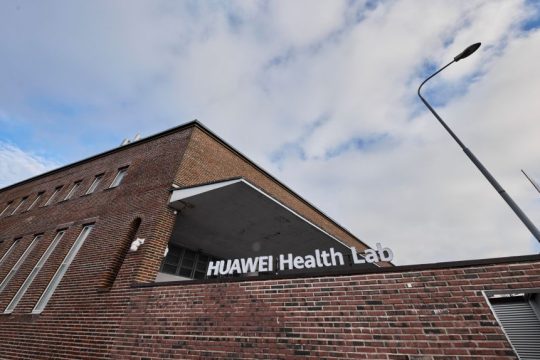 HUAWEI